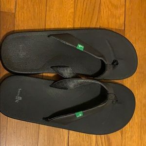 Black Sanuk Flip flops